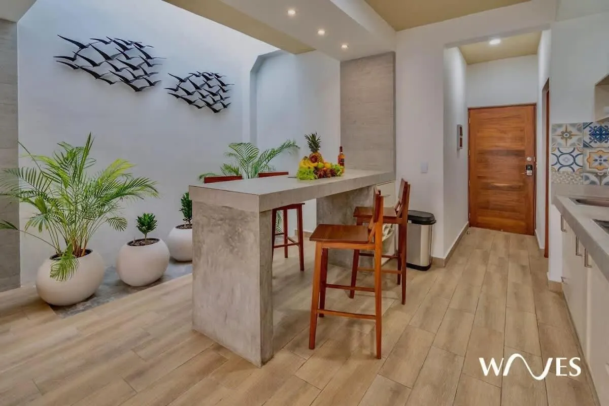 4 Bedroom Spacious Exclusive Townhouse With Private Rooftop And Pool Navio Tulum By Waves וילה