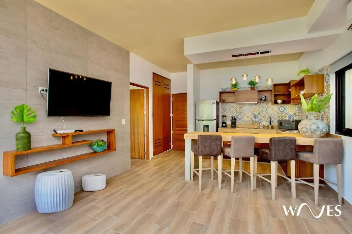 4 Bedroom Spacious Exclusive Townhouse With Private Rooftop And Pool Navio Tulum By Waves וילה