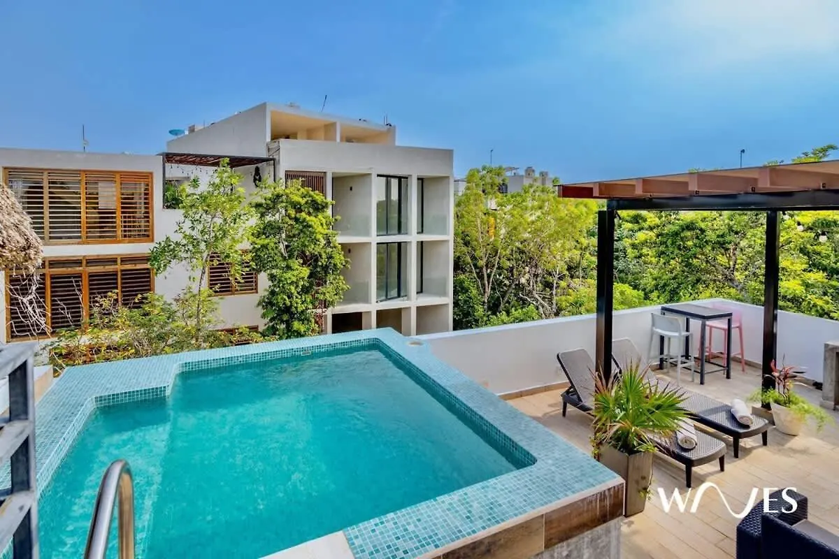 4 Bedroom Spacious Exclusive Townhouse With Private Rooftop And Pool Navio Tulum By Waves וילה